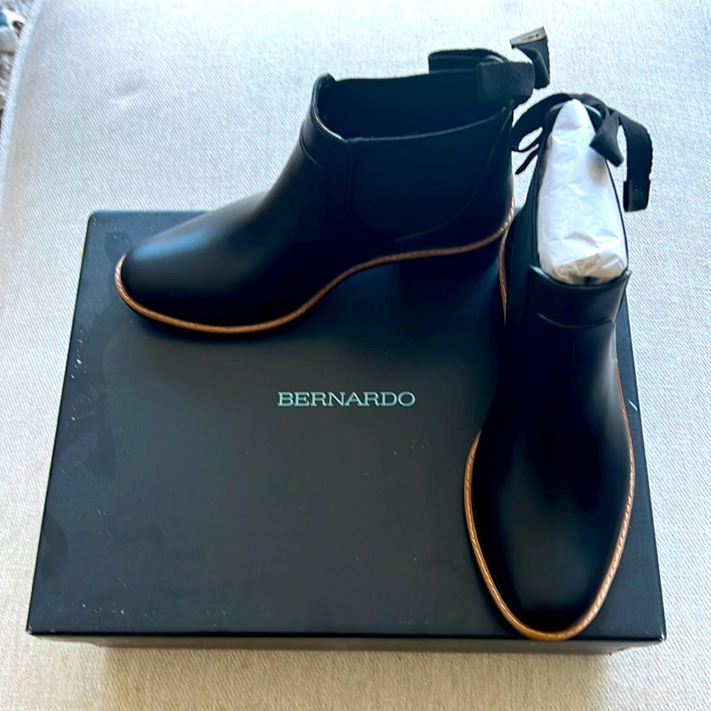 Bernardo Rain Boots